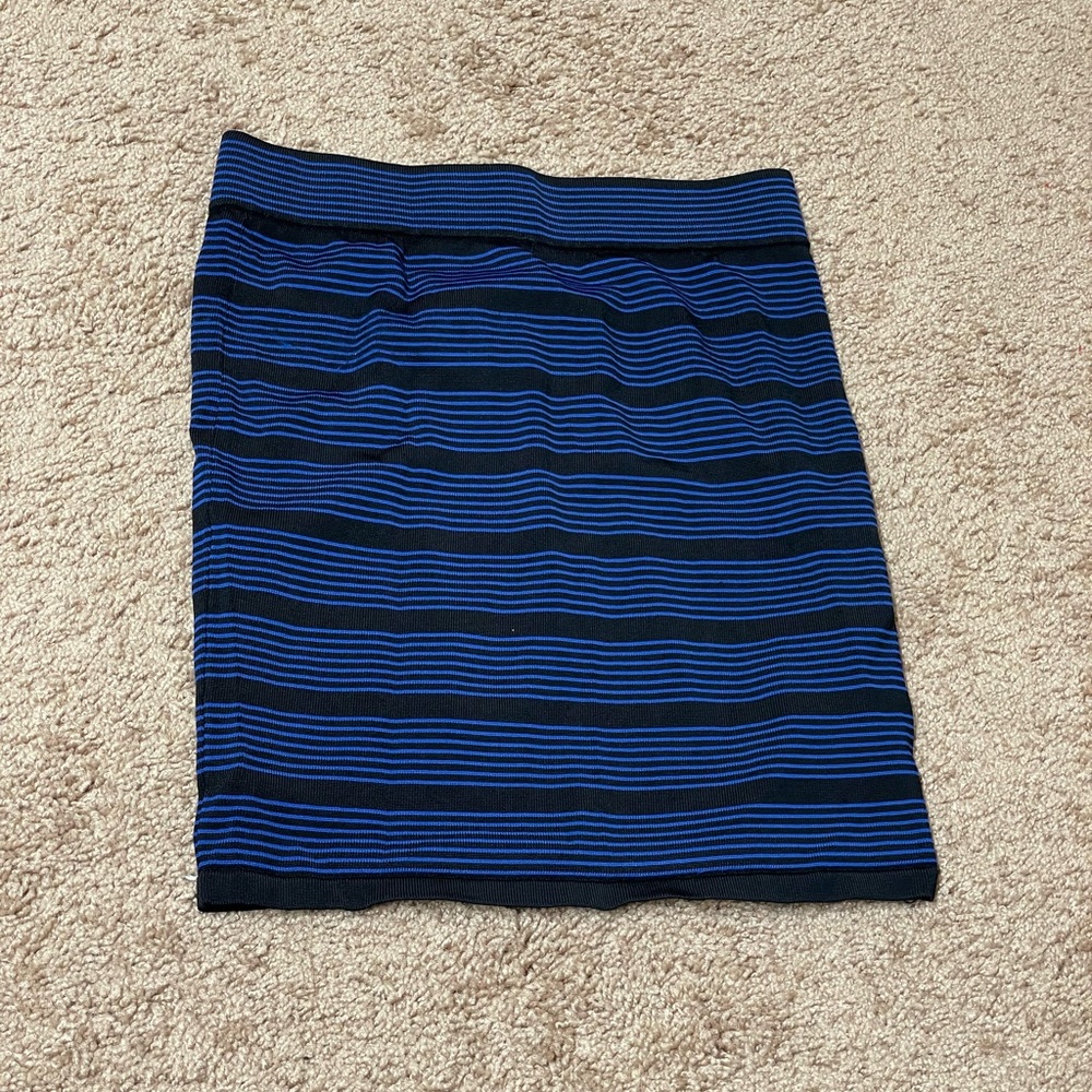 3 mini skirts bundle - Picture 3 of 4